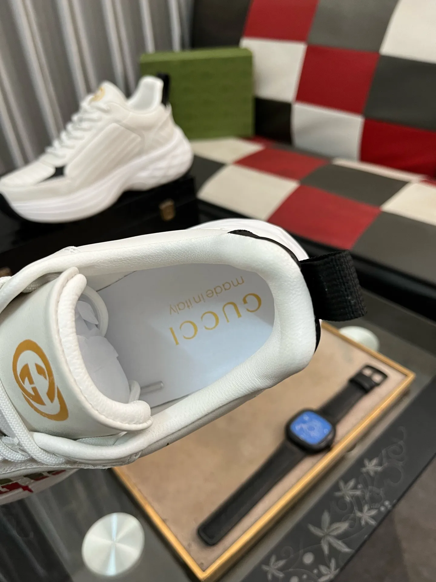 Men's shoes 💰500⌚️⌚️[Gucci] Gucci's latest casual men's shoes, welcome to 1:1 comparison, a popular Hong Kong counter casual shoe, counter quality, support inspection, high-quality workmanship, upper made of Italian imported calfskin, breathable mesh insole original fashion sports outsole, casual fashion, high-end quality, size: 38-442️⃣Colors available